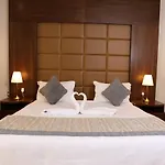 Sansa Hotel