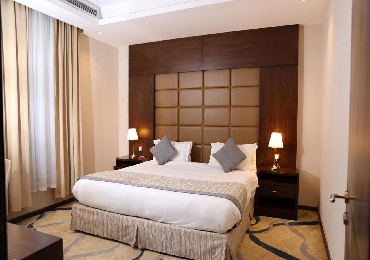 Sansa Hotel 3*